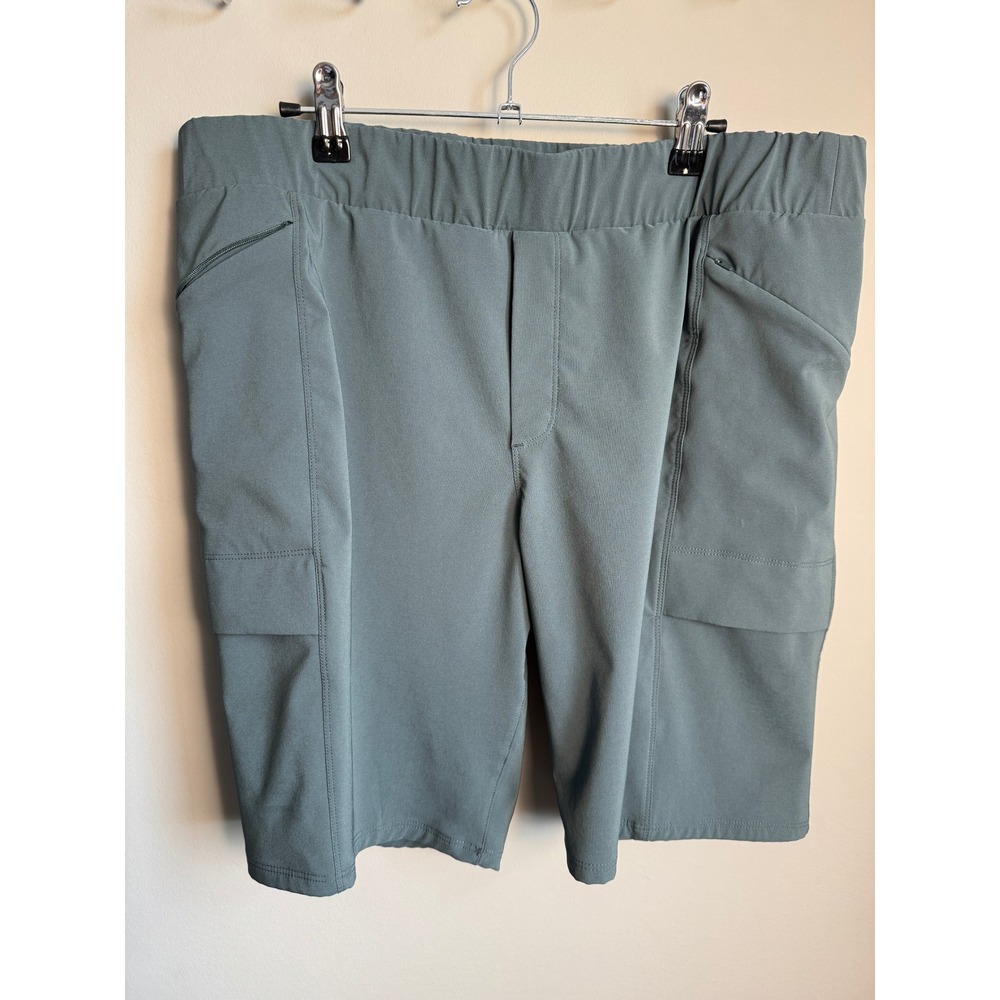 Eddie Bauer Womens Green Cargo Hiking Shorts‎ 14 Stretch Gorpcore Hiking Camping